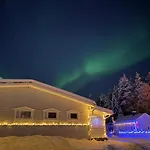 Lapland Aurora וילה רובניימי